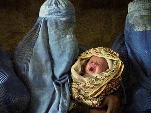 Wanita Afghanistan Berbagi Pengalaman Melahirkan di Bawah Kekuasaan Taliban