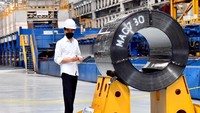 Pabrik yang memproduksi baja canai panas atau hot rolled coil (HRC) ini menggunakan teknologi 4.0 terbaru di industri baja. Agus Suparto/detikcom  