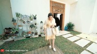 Setelah sekian lama, Ashanty akhirnya bisa kembali mengunjungi rumahnya di Bali. Foto: YouTube The Hermansyah A6