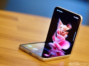 Begini Cara Punya Samsung Z Flip3 5G Tanpa Perlu Cairkan Tabungan