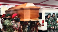 Sunarti Sri Hadiyah Sarwo Edhie Wibowo atau Ageng meninggal pada Senin (20/9) petang sekitar pukul 17.45 WIB. Almarhumah meninggal dunia pada usia 91 tahun.