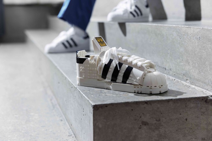 Sneakers Adidas Superstar x Lego