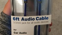 Yuk belajar bahasa Inggris. Wire = kabel, less = tanpa, digabung jadi tanpa kabel. Nah ini produk kabel wireless. Foto: Dok. Brightside