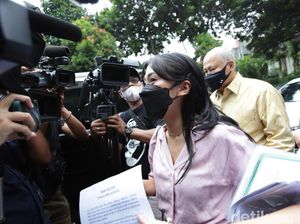 Kenang Mirdad Absen Sidang Cerai Perdana, Tyna Kanna Irit Bicara