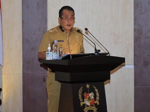 Sidang Paripurna Molor, Wawalkot Aulia Tegur Anggota DPRD Medan