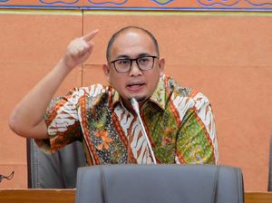 Andre Rosiade: Sesuai Arahan Prabowo, Gerindra Siap Selamatkan Garuda