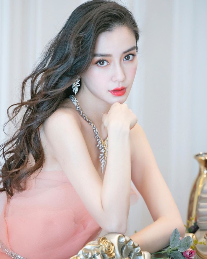 Angelababy