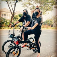 Karena program penurunan berat badannya ini Audy harus mengonsumsi real food tanpa bahan pengawet. Ia pun cukup sering menunjukkan makanan-makanan sehatnya di Insta Story kepada para follower. Foto: Instagram @audyitem