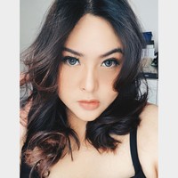 Audy berterima kasih pada dokternya yang telah mengubah pola pikirnya mengenai hidup sehat. Dokter itu sendiri dikenal sudah sering menangani artis-artis. Foto: Instagram @audyitem