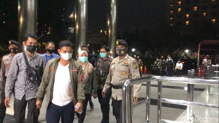 Bupati Kolaka Timur Andi Merya Tiba di KPK