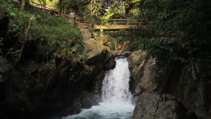 Curug Putri Kencana, Sentul