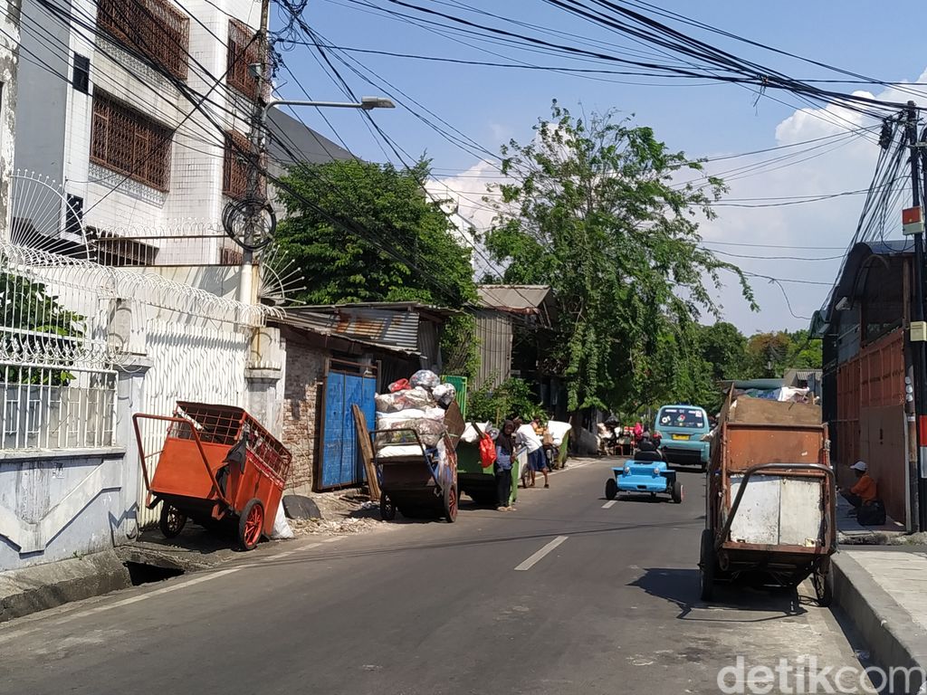 Jl Kenanga, Kelurahan Kramat, Jakpus, sudah bersih dari sampah, 22 September 2021 siang. (Athika Rahma/detikcom)
