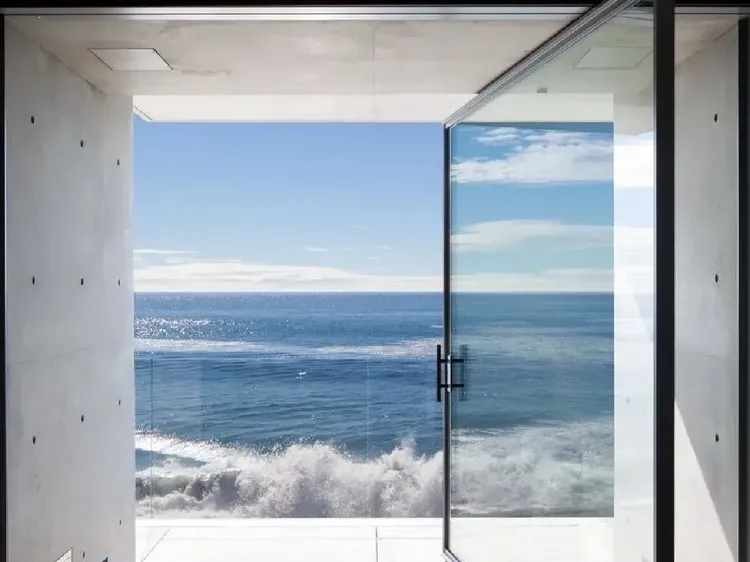 Kanye West Beli Rumah di Malibu Rp 1,2 T, Mahakarya Arsitek Tadao Ando