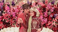 Rizky Billar dan Lesti Kejora tampil mewah di pernikahan, pertunangan dan prewedding. Foto: Instagram/@aldiphoto