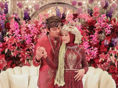 5 Artis Ini Pakai Kartu As usai Diisukan Hamil Sebelum Nikah
