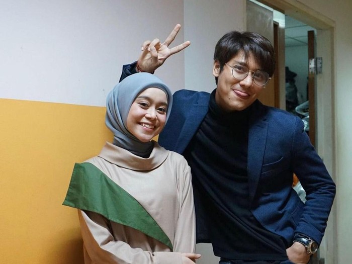 Foto pasangan Lesti dan Rizky. Foto: Instagram @lestykejora Foto pasangan Lesti dan Rizky. Foto: Instagram @lestykejora