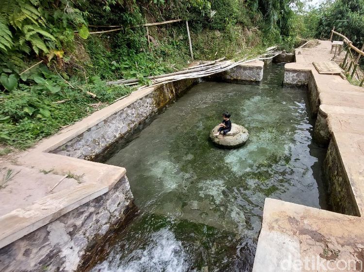 Mata Air Campaka, Wisata Murah Meriah Bandung nan Menyegarkan