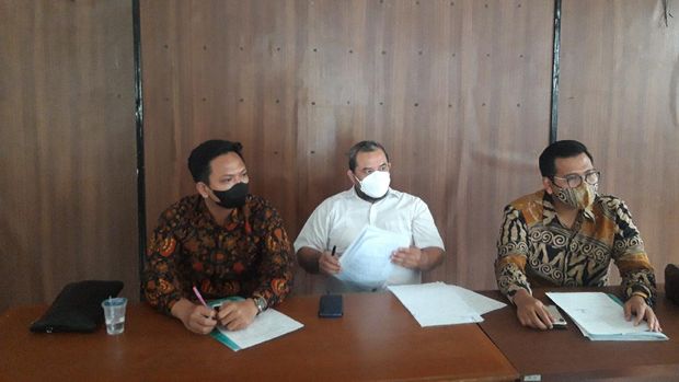 Konferensi pers UPTD P2TP2A Kota Tangerang Selatan terkait kasus pemerkosaan S (13) oleh ayah tirinya R (46), Rabu (22/9/2021).