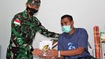 Kondisi Nakes Korban KKB Papua Terungkap Saat Pangdam Menjenguk