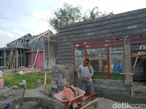 Pilihan Inspiratif Miliarder Proyek Tol: Bikin Sekolah Gratis hingga Musala