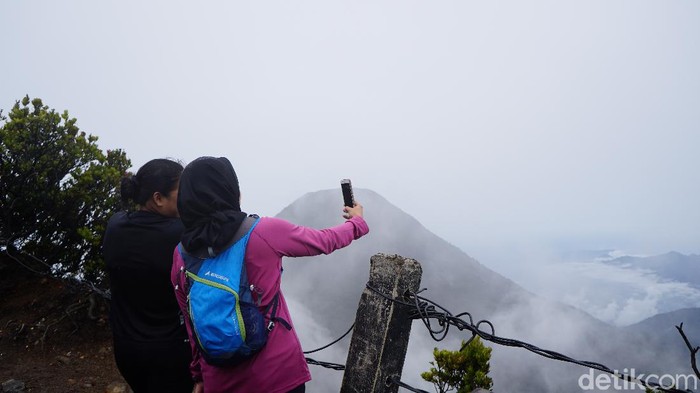 Pendakian Gunung Gede