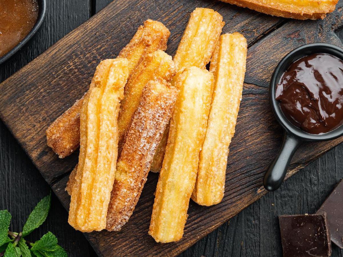 Resep Churros Saus Cokelat yang Renyah Tahan Lama