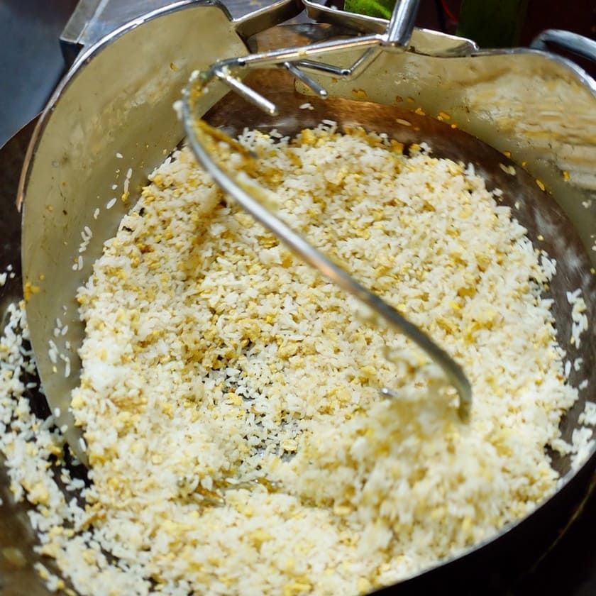 Keren! 4 Robot Buatan Indonesia Ini Bisa Bikin Nasi Goreng dan Telur Goreng