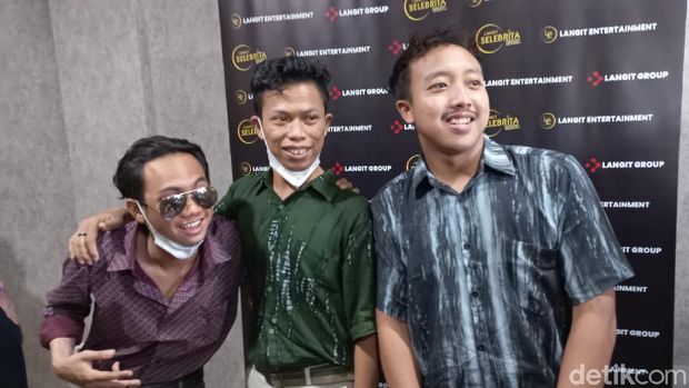 Warkopi, 3 Pemuda yang Disebut Mirip Warkop DKI