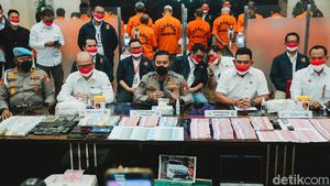 20 Tersangka Kasus Peredaran Uang Palsu Kini Berbaju Oranye