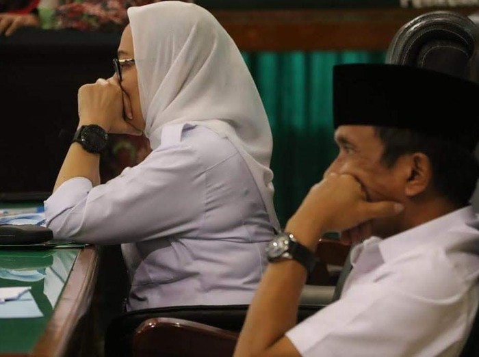 Bupati Bojonegoro Anna Muawanah dan wakilnya Budi Irawanto