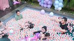 Mewah! Crazy Rich Malang Rayakan Ultah Anak dengan Kolam Kinder Joy