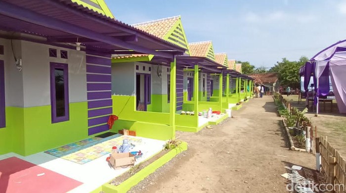 Eks pengikut hakekok mendapatkan rumah bantuan