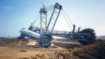 Bagger 288, kendaraan darat terbesar di dunia. Foto: Reddit via Bored Panda