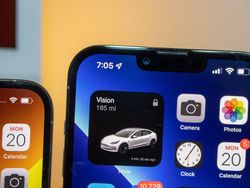 Menggenggam HP Sultan iPhone 13 Pro Max