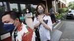 Foto Jonathan Frizzy-Dhena Devanka Bertemu di Sidang Cerai