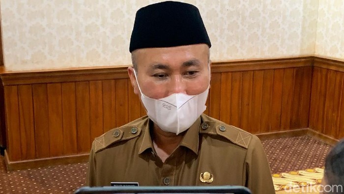 Kepala Dinas Pendidikan Jawa Timur Wahid Wahyudi