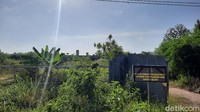 Di lokasi, terpasang pelang bertuliskan Kawasan & Bangunan ini dalam proses penyidikan Tipikor Kejaksaan Tinggi Sumatera Selatan. (Foto: Prima Syahbana/detikcom)