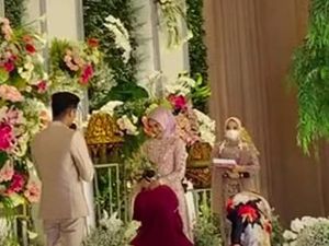 Ria Ricis dan Teuku Ryan Usung Budaya Aceh di Acara Lamaran