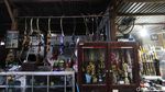 Peraih Medali Emas PON Ini Jago Banget Bikin Busur dan Anak Panah