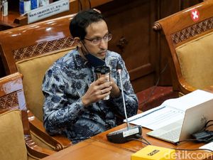 Saran Nadiem ke Mahasiswa dalam Menghadapi Disrupsi Kecerdasan Buatan