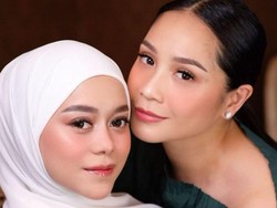 6 Pesona Cantik Lesti Kejora & Nagita Slavina, Duo Bumil yang Makin Glowing