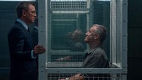Christoph Waltz juga kembali hadir di film No Time To Die.  Foto: Nicola Dove DANJAQ, LLC AND MGM. ALL RIGHTS RESERVED.
