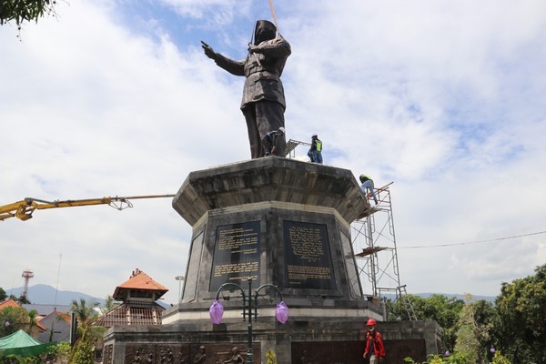 Selain di Semarang, patung Bung Karno juga dibangun di Bali. Tepatnya di ruang terbuka hijau (RTH), Kelurahan/Kecamatan Sukasada, Kabupaten Buleleng, Bali. (dok. Pemkab Buleleng)