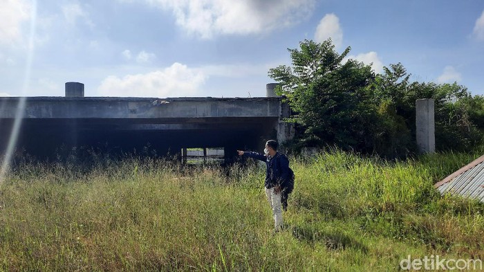 Pembangunan Masjid Sriwijaya Mangkrak Eks Gubernur Sumsel Alex Noerdin ditetapkan sebagai tersangka dugaan korupsi pembangunan Masjid Sriwijaya. Berikut lokasi masjid tersebut bakal didirikan.