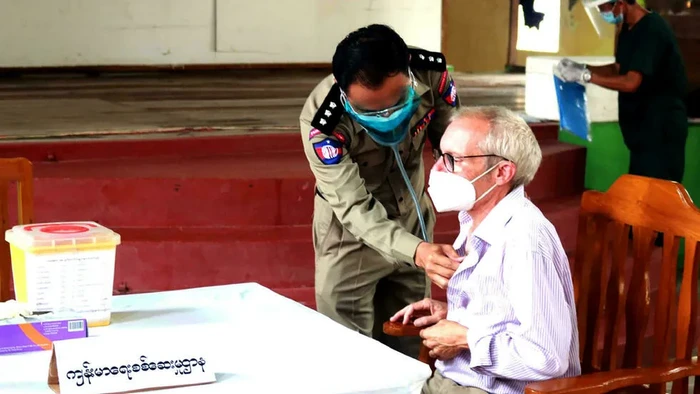 penasihat Suu Kyi