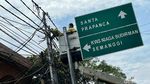 Kabel Semrawut di Jalan Wolter Monginsidi Dirapikan