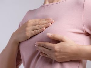 Hati-hati Sis! Ini Penyebab Kanker Payudara yang Perlu Diwaspadai