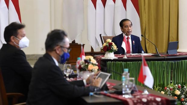 Presiden Jokowi Hadir pada acara Global Covid-19 Summit yang digelar secara virtual. (Biro Pers Sekretariat Presiden/Lukas)