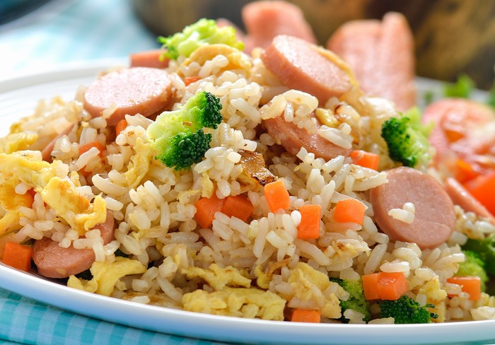 Resep Nasi Goreng Sosis dan Sayuran