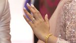 Happy... Ria Ricis Pamer Cincin Pertunangan dengan Teuku Ryan